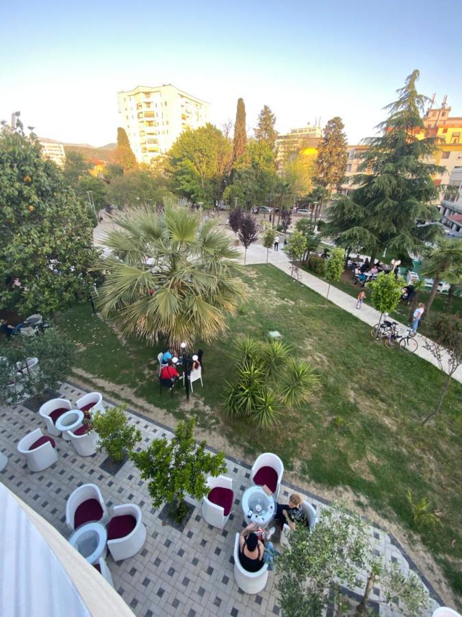 Garden Boutique Hotel Elbasan Exterior photo