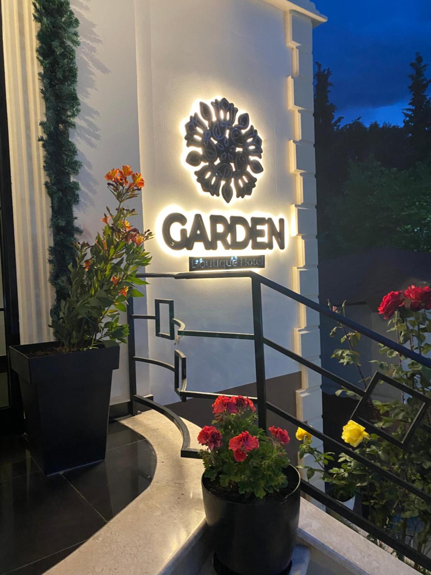 Garden Boutique Hotel Elbasan Exterior photo